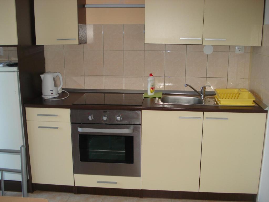 Apartments Smiljana Omiš Rom bilde