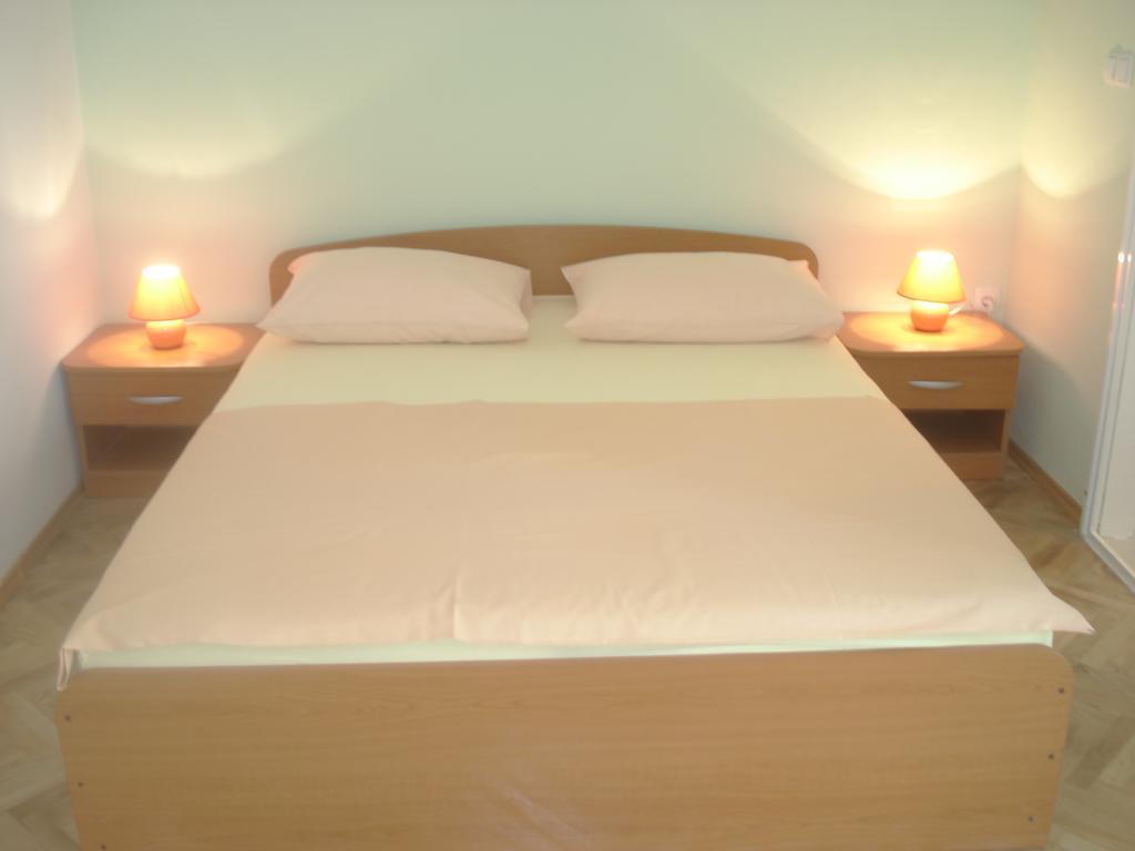 Apartments Smiljana Omiš Eksteriør bilde
