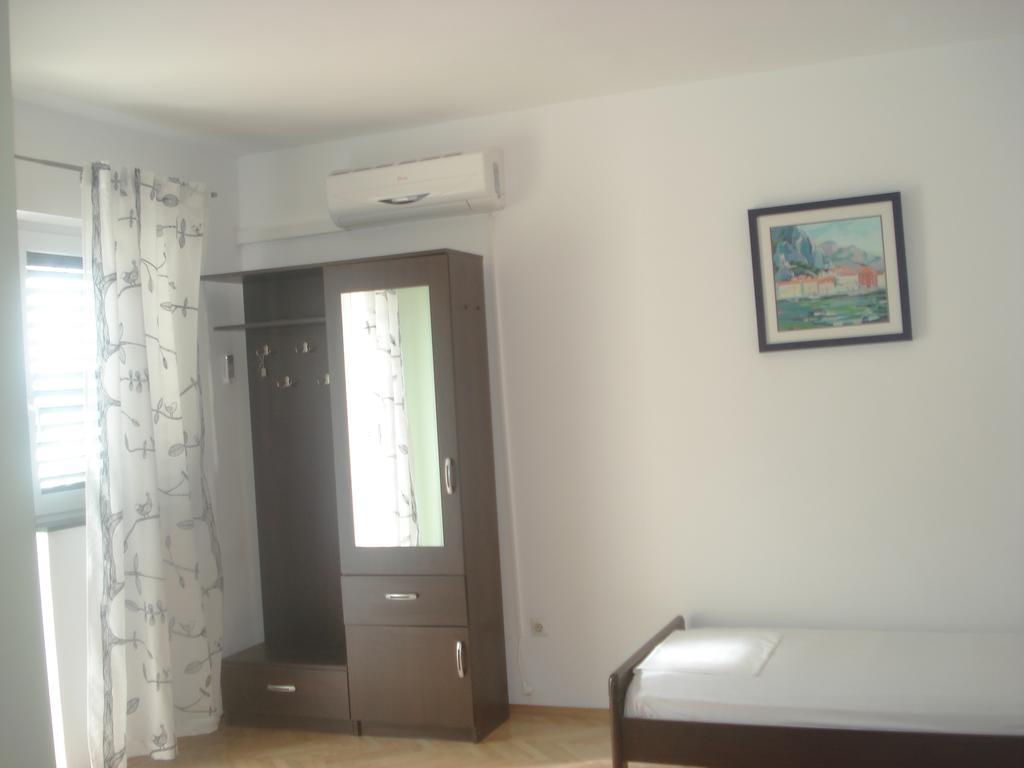 Apartments Smiljana Omiš Eksteriør bilde