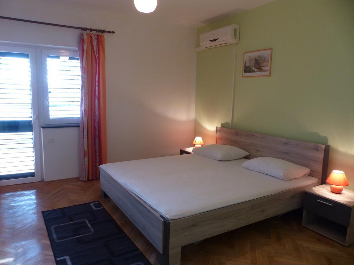 Apartments Smiljana Omiš Eksteriør bilde