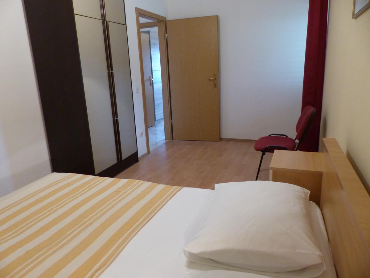 Apartments Smiljana Omiš Eksteriør bilde